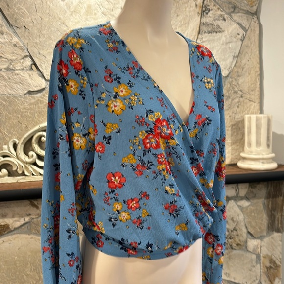 Wrap Top - Picture 3 of 6